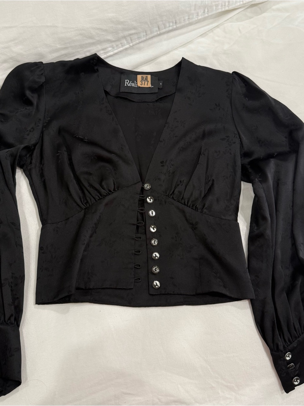 Realisation par Black V-Neck Button Front Women's Top